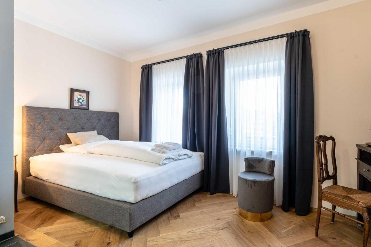 Altstadthotel Bachbraeu Weilheim in Oberbayern Exterior photo